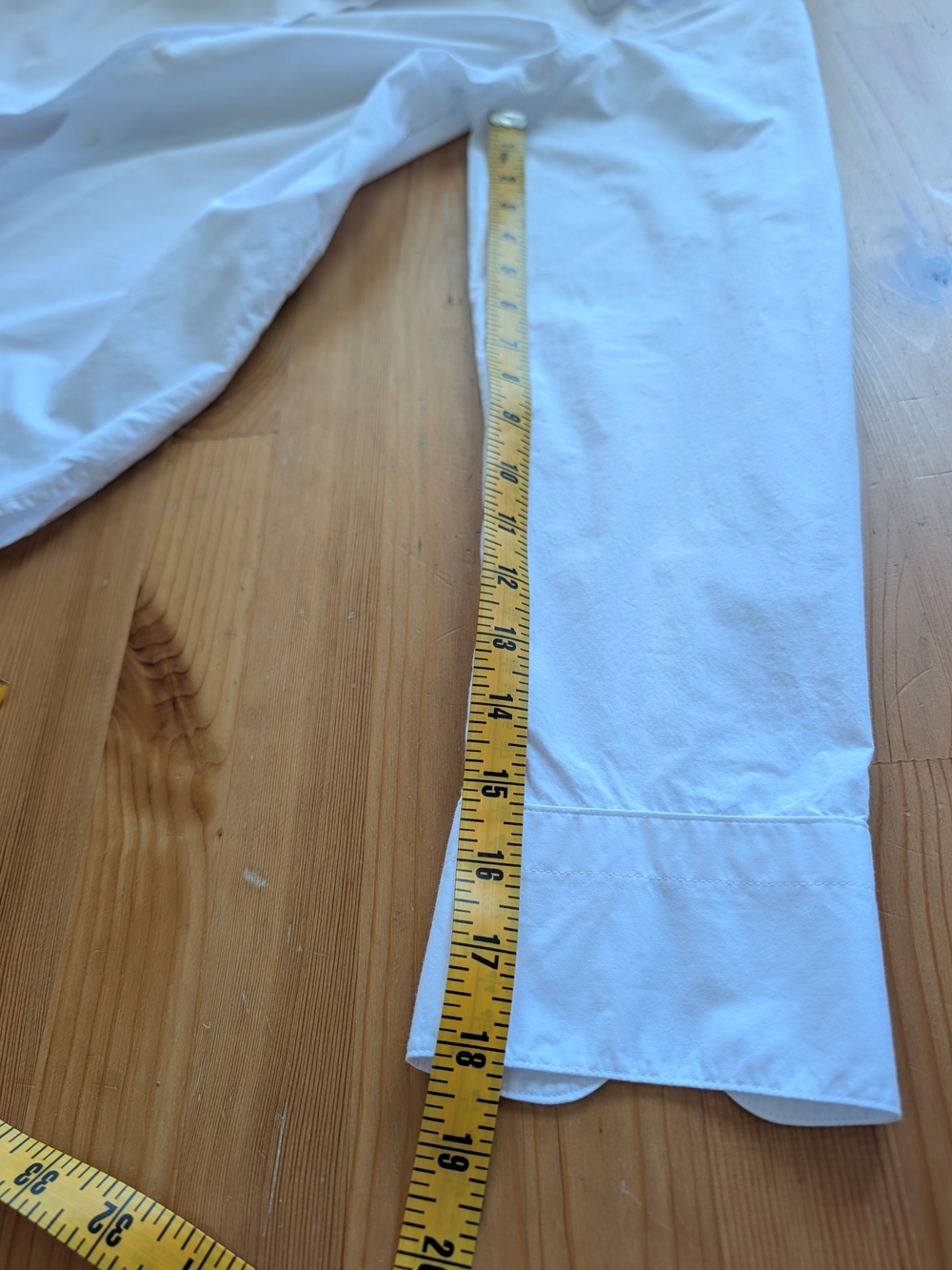 Banana Republic White 100% Cotton Button Down Shirt Size S Classic - Picture 10 of 10